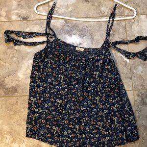 Hollister off the shoulder tank top